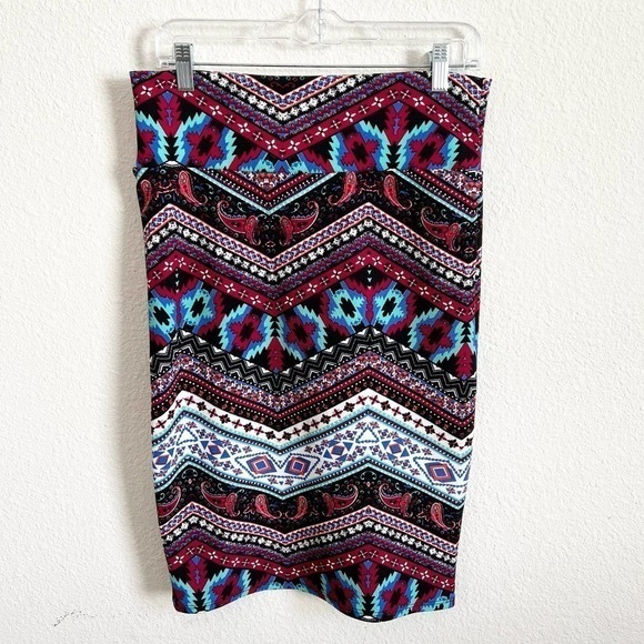LULAROE Cassie Pull On Pencil Skirts Bundle Stretch Southwest Geometric Medium - Picture 2 of 4
